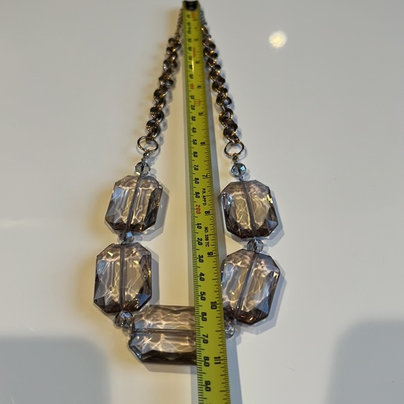 💥 Free with purchase 💥 Chunky statement necklace with clear beads - Picture 5 of 6